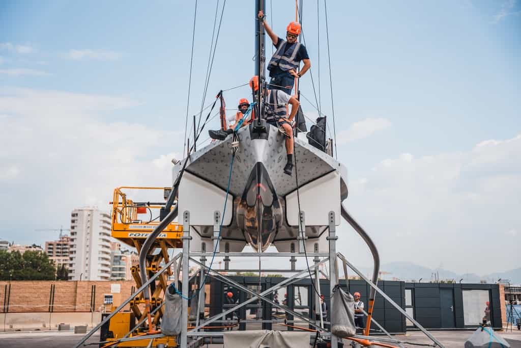 Rigging Ineos AC75
